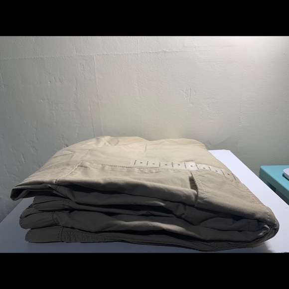 Free Assembly Men's Cargo Joggers - Picture 5 of 7